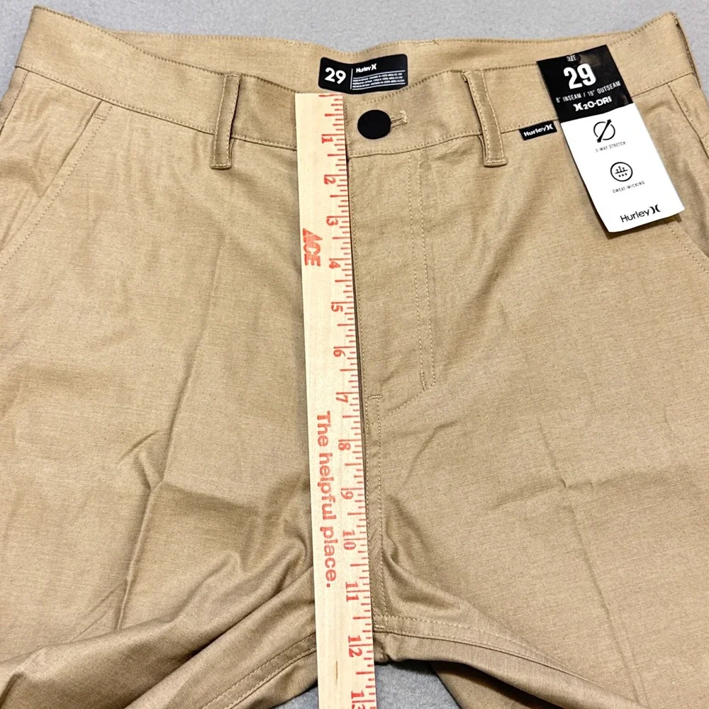 HURLEY Dri-Breathe 19 Walk Shorts Mens 29 Khaki Tan Sweat-Wicking Stretch NWT